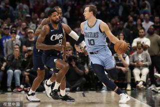 在这样的背 在这样的背